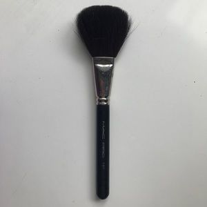 MAC PRO 150 brush